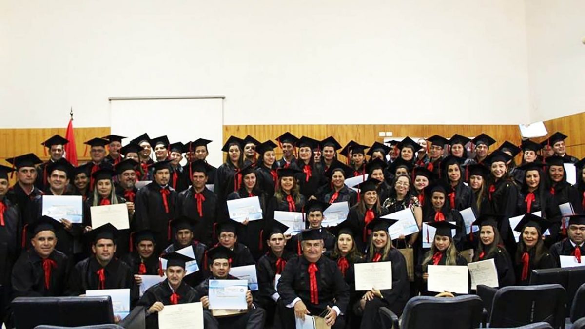 Graduación del Curso de Especialización en Educación Intercultural Bilingüe