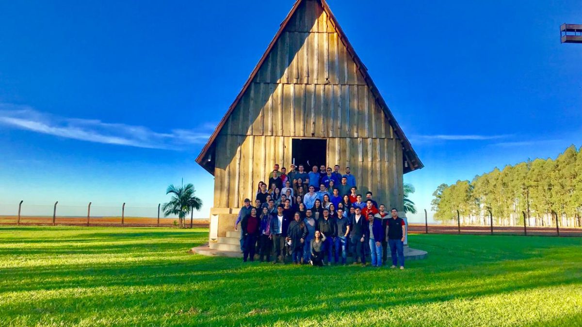 Estudiantes realizan una expedición para conocer el potencial productivo del Paraguay