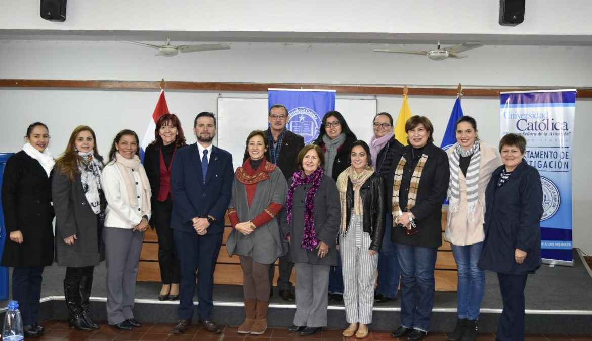 Capacitan a docentes para formación de Comité de Ética en Investigación