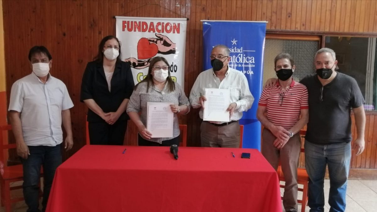 Convenio de Cooperación entre la Universidad Católica y la Fundación Sagrado Corazón