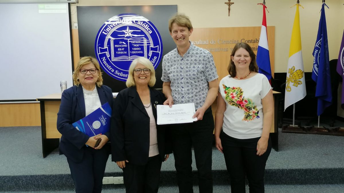 Convenio con hospitales católicos de Alemania se ve fortalecido con la visita del coordinador de Departamento de internado del exterior