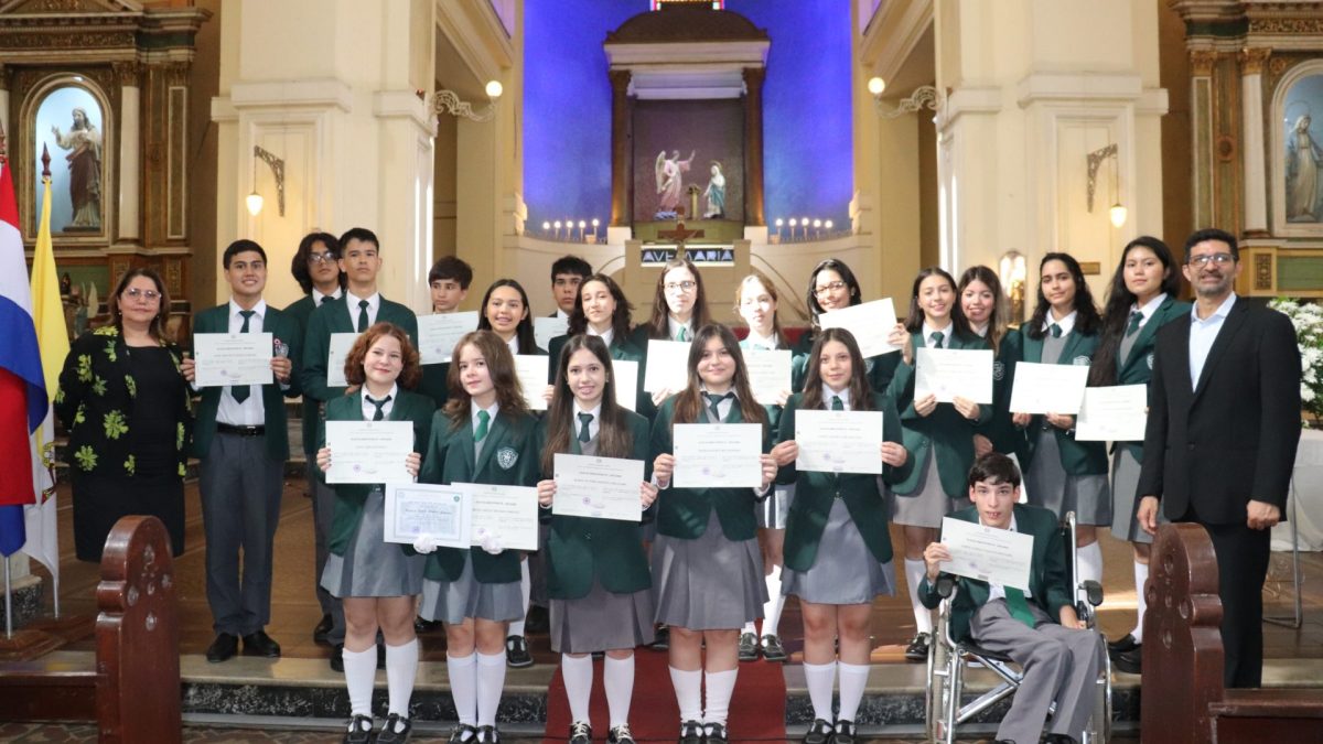 Graduación de los alumnos del noveno grado de La Providencia UC