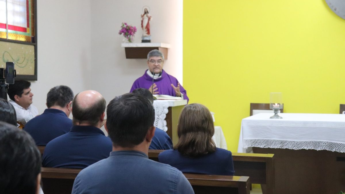 Santa Misa de Martes Santo en el Rectorado de la UC