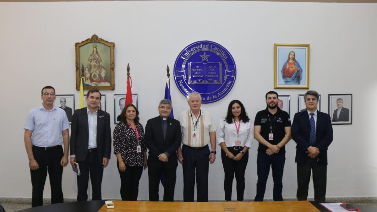 Universidad Católica e ITAIPÚ llevan adelante reunión interinstitucional