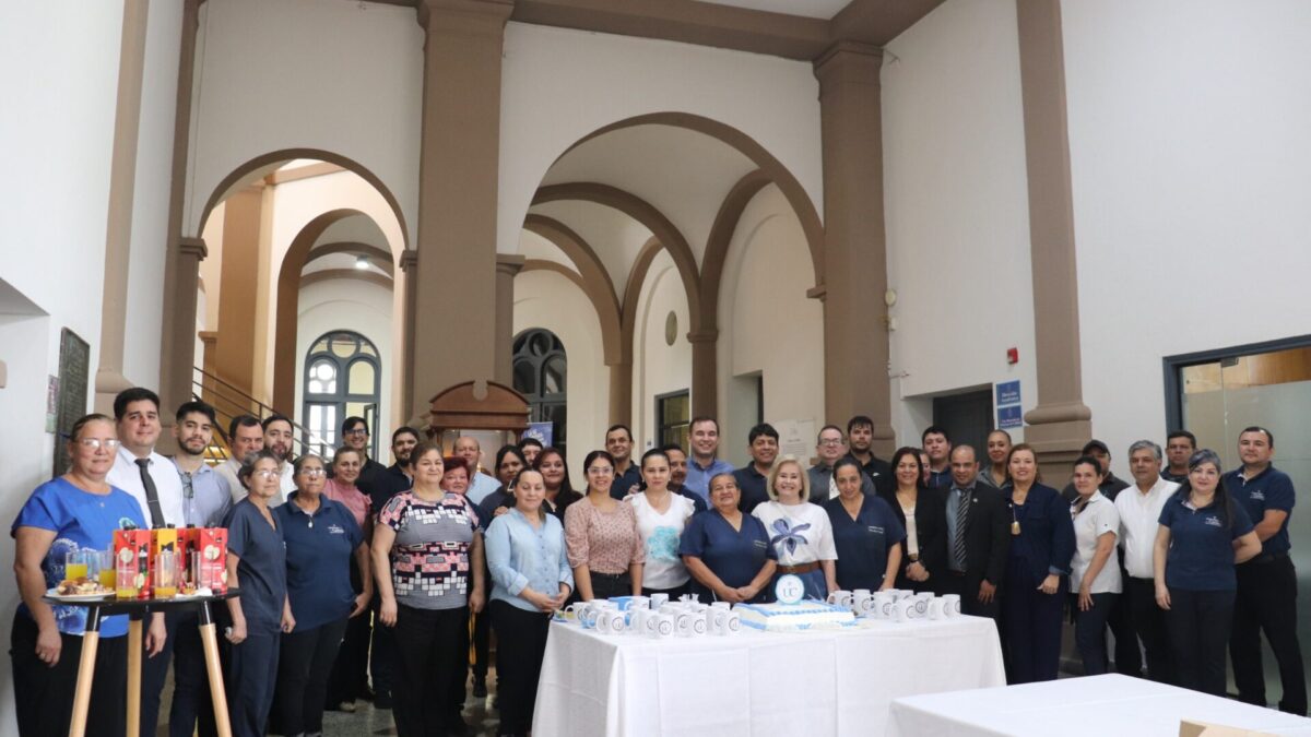 Comunidad universitaria UC celebra el logro de la Acreditación Institucional de la ANEAES