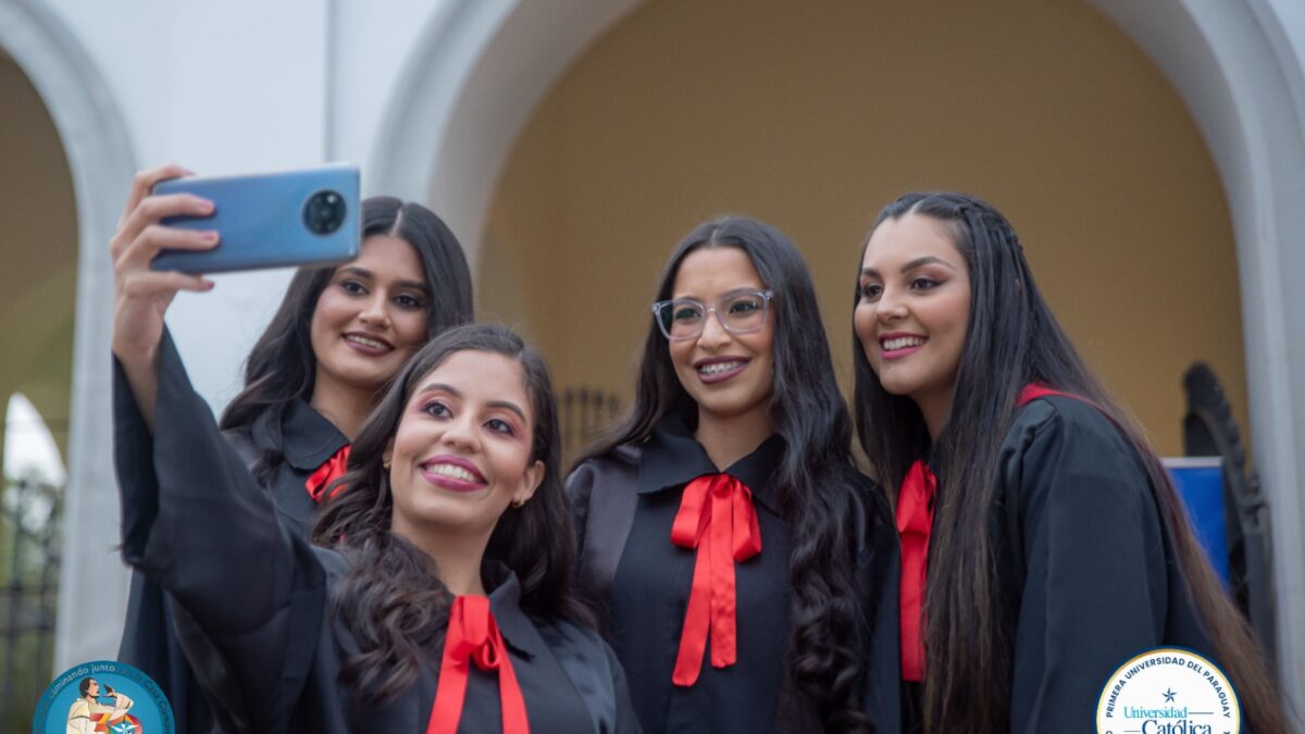 Celebración de graduación de la Unidad Pedagógica Carapeguá