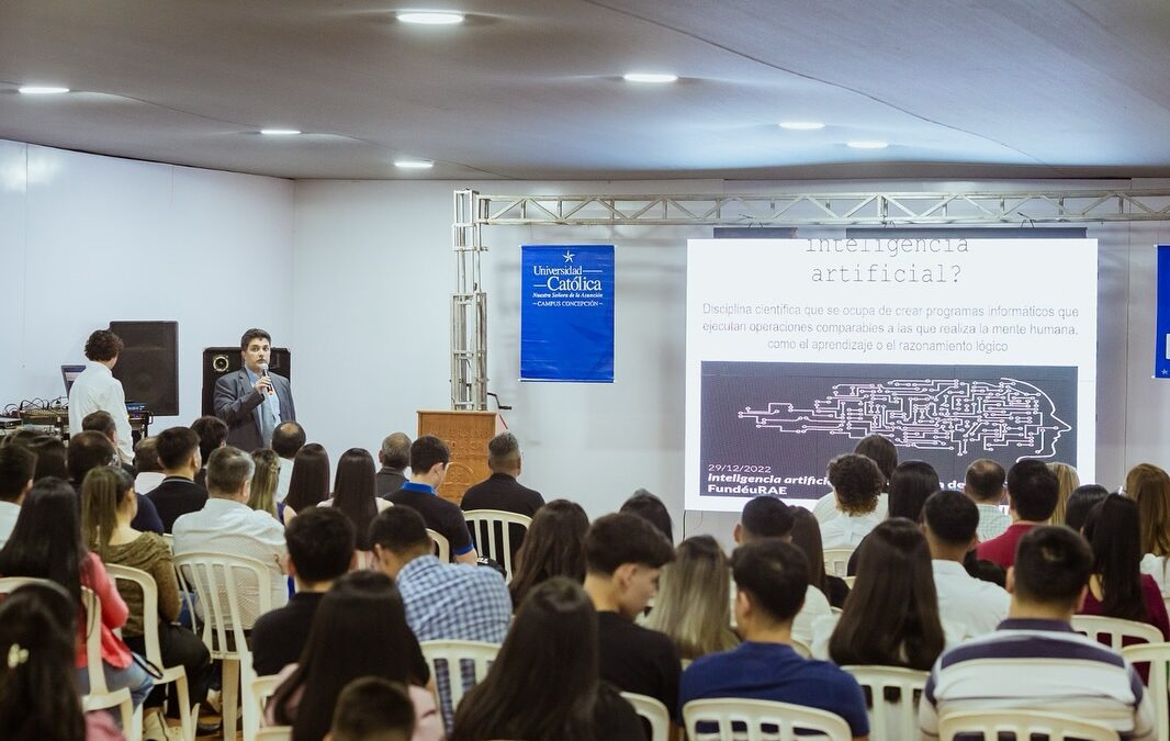 UC Campus Concepción se destaca en la Expo Norte con conferencias en Derecho y Marketing Digital