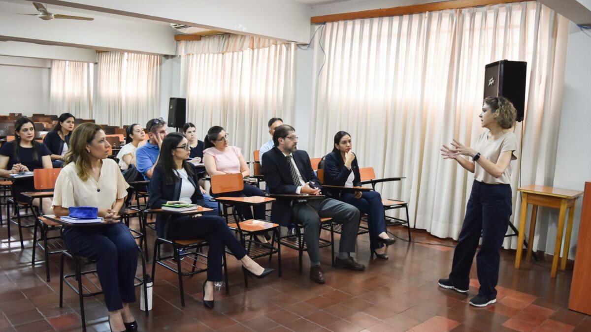 Vicerrectorado acompaña el trabajo de comités de autoevaluación de carreras