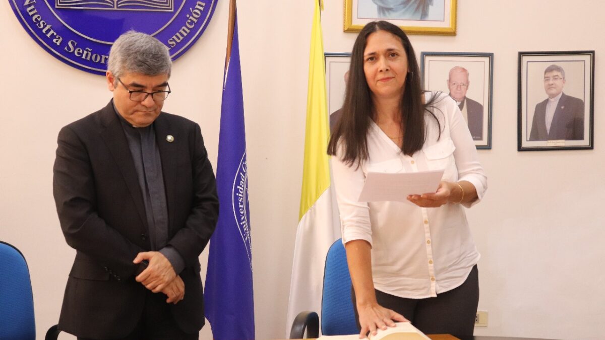 Asumió la nueva Encargada de Despacho de la Dirección del Curso de Admisión del Campus Asunción