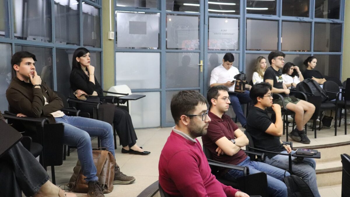 “CyT Abierta” culminó con charla magistral y panel