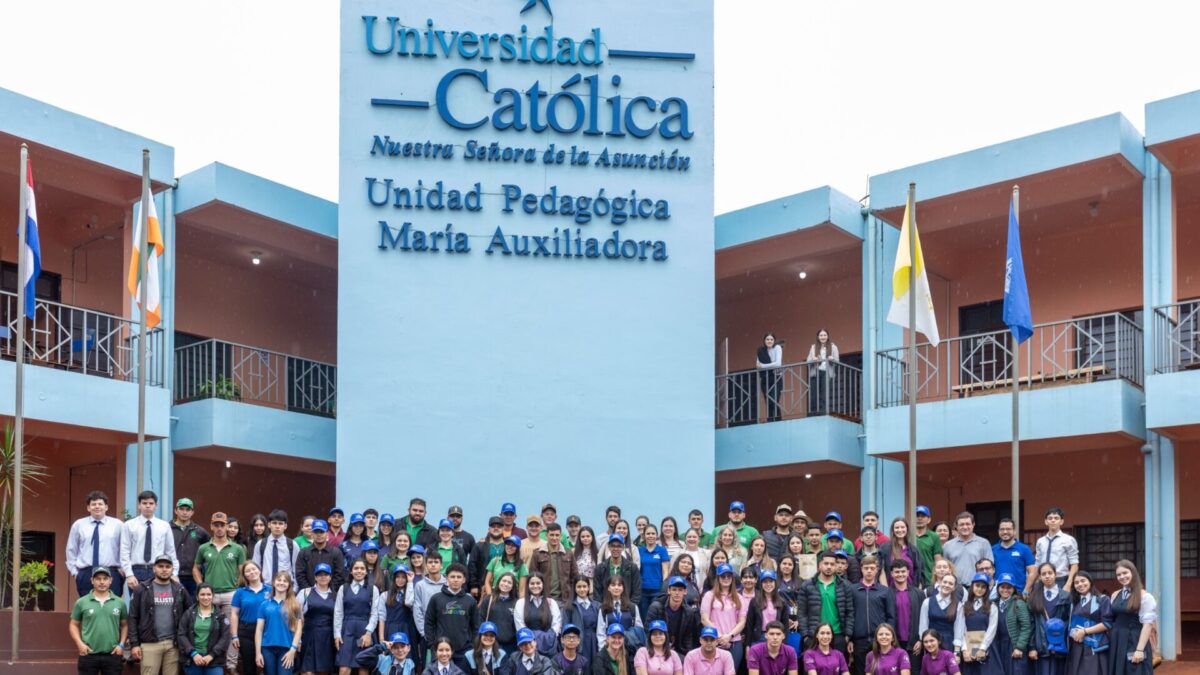 Con gran éxito se realizó la segunda edición de la Expo Carreras en María Auxiliadora