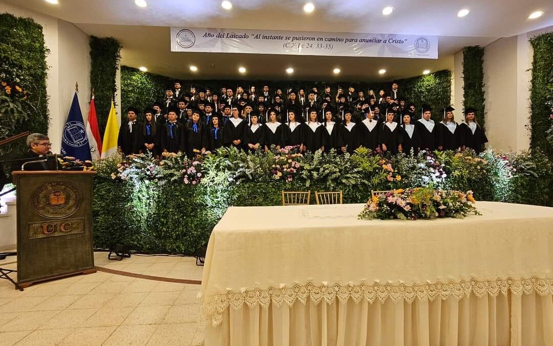 Campus Caaguazú celebró acto de graduación 2024