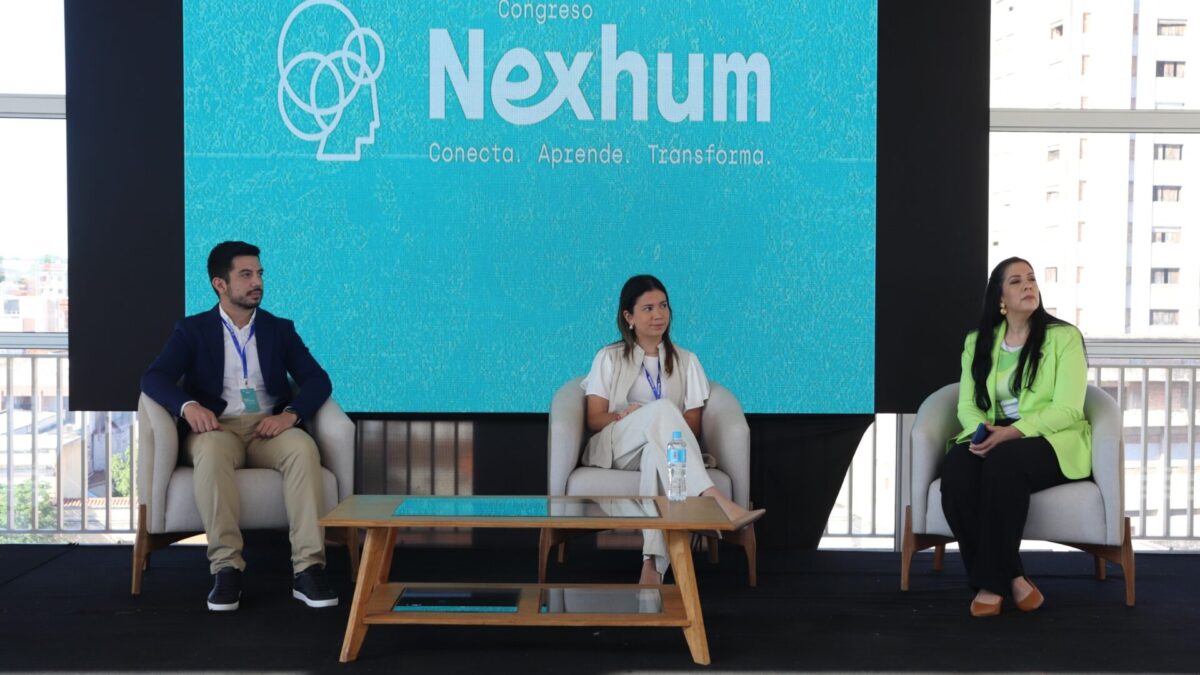 Estudiantes de la Facultad de Filosofía participaron del Congreso Nexhum