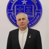 Pbro. Prof. Dr. Cristino Bohnert Bauer - Rector