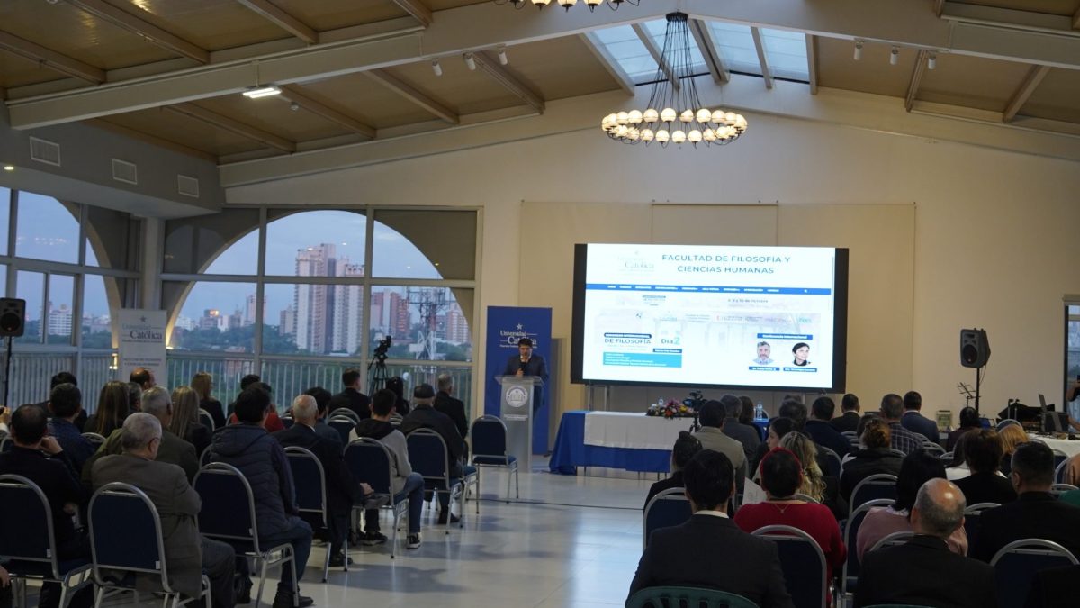 Inició con éxito el Congreso Internacional de Filosofía de la UC Campus Asunción