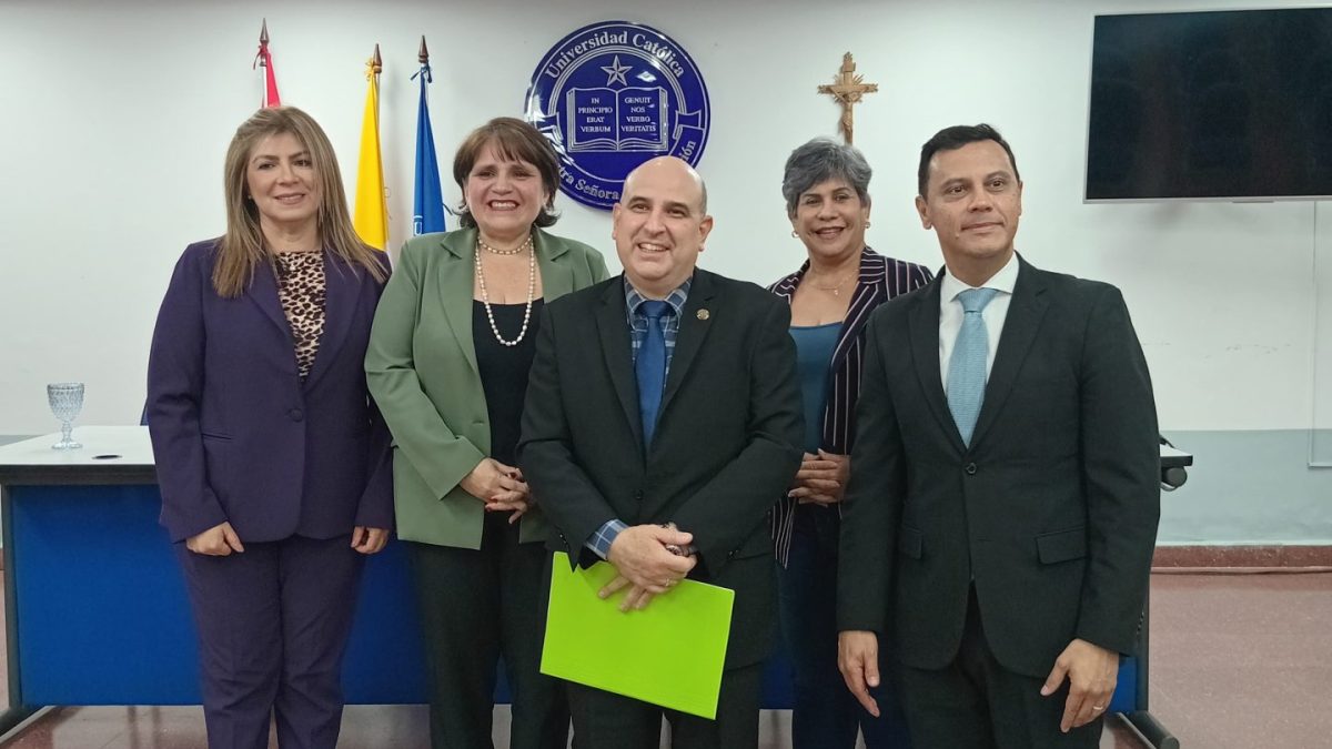 Conversatorio sobre la Vida y Obra del Beato Rosario Livatino en FCJD