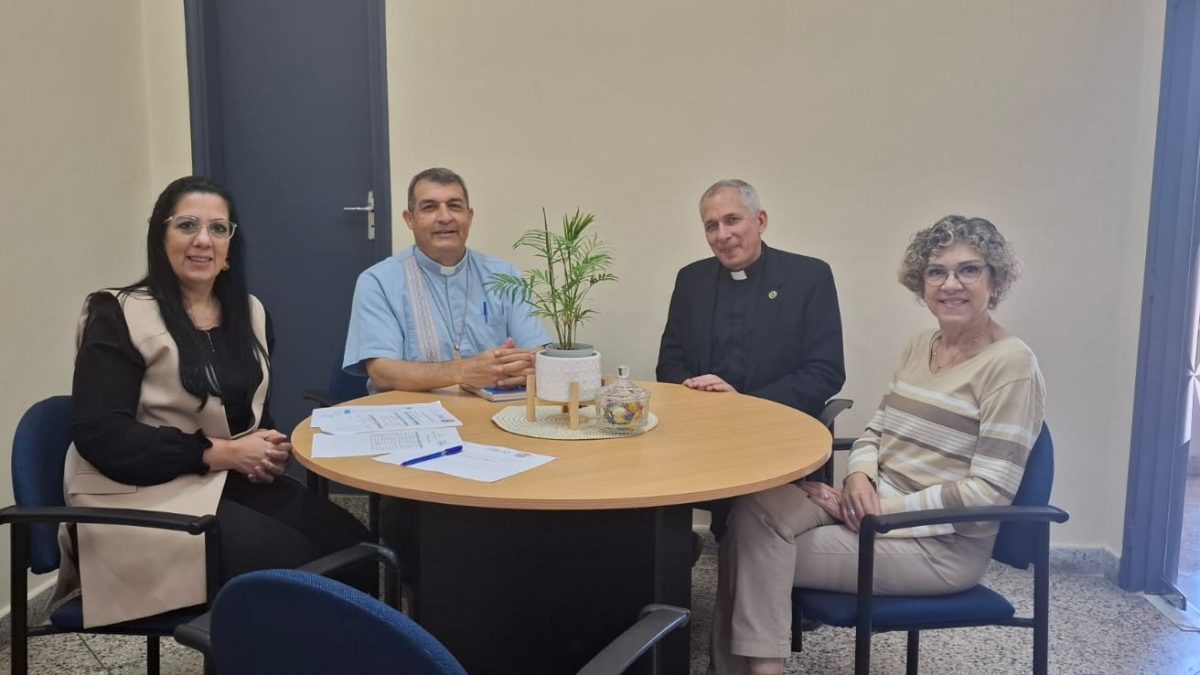 Autoridades de la UC y CEP ultiman detalles para el IV Congreso Nacional de Educación Católica