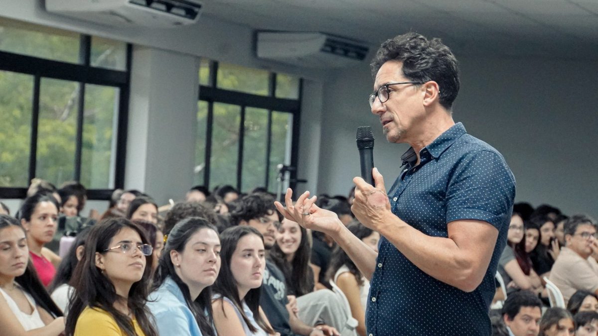 Workshop “Geometrías del Paisaje” reunió a estudiantes de Arquitectura UC Campus Asunción