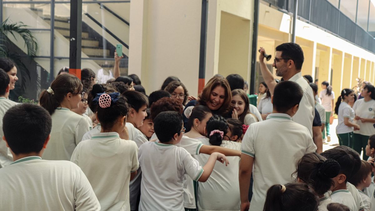 Homenaje a la Mag. Carolina Cazal en su despedida como directora del Colegio La Providencia