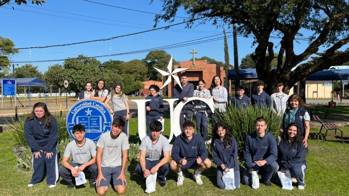 Estudiantes del Colegio Santa Elena vivieron una jornada de orientación universitaria en la UC