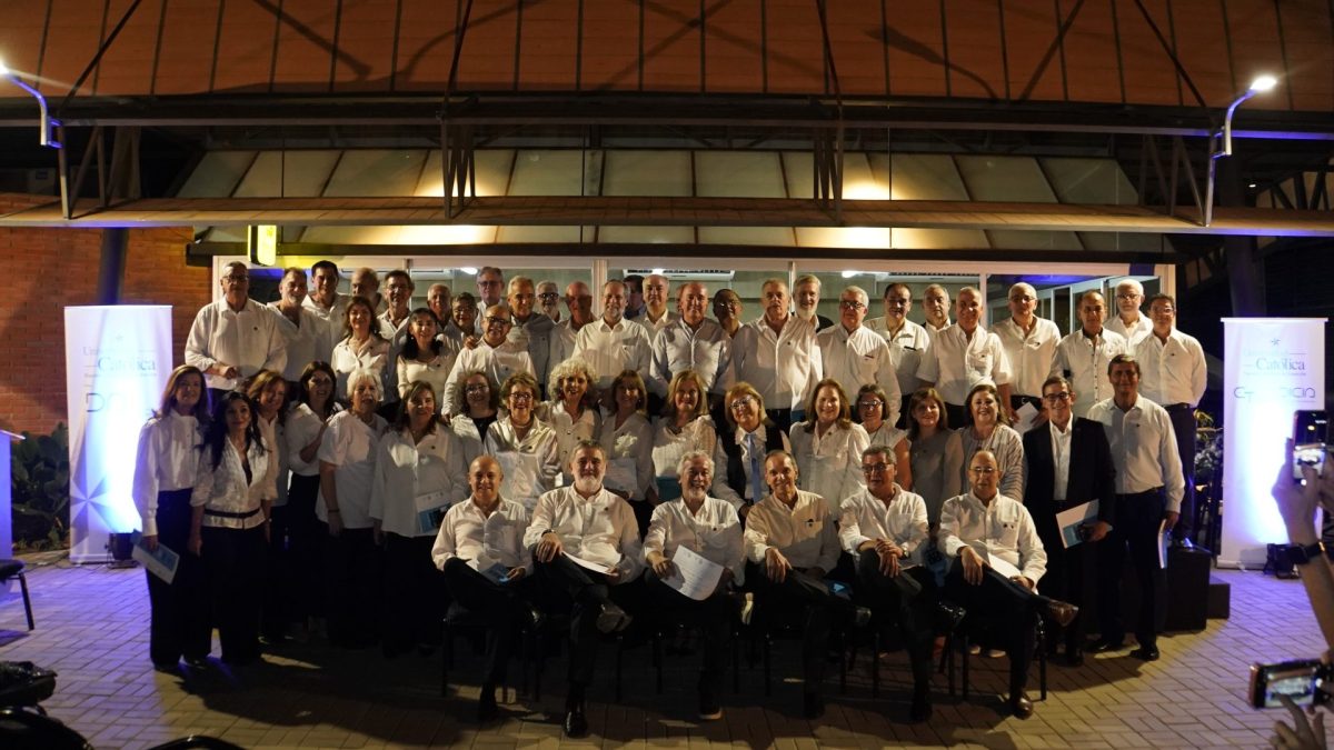 ‘’Pioneros 1980’’: homenaje a los primeros egresados de la FCyT Campus Asunción