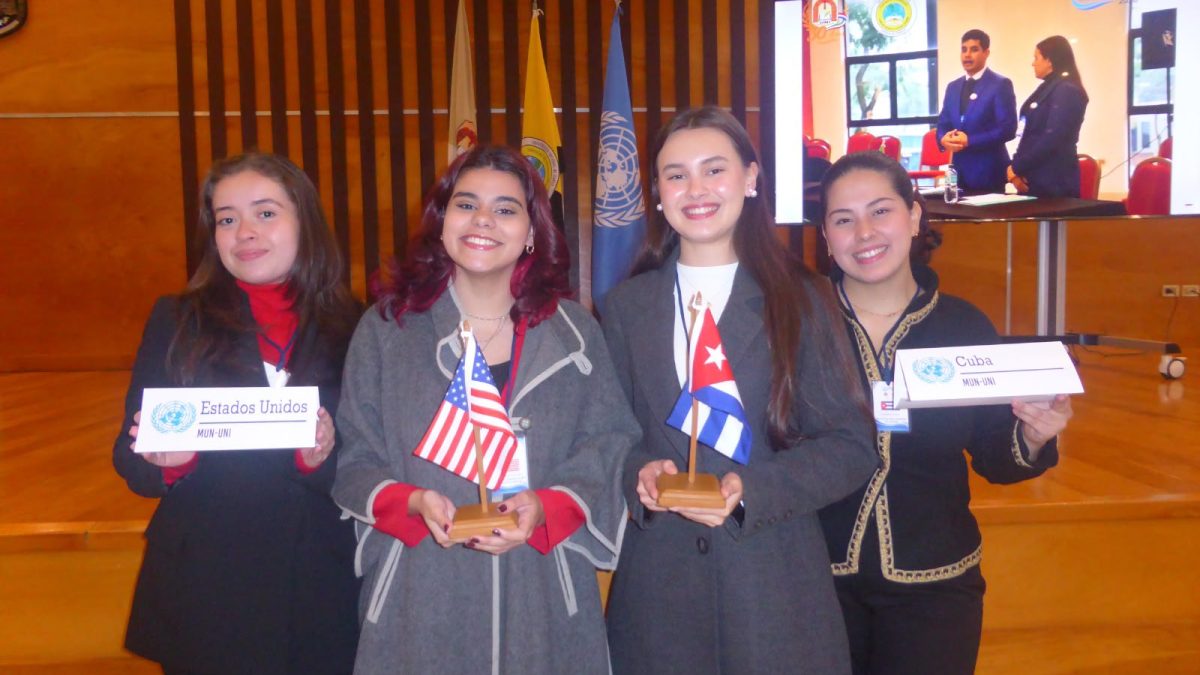 Estudiantes de la carrera de Ciencias Diplomáticas participaron del MUN-UNI 2026