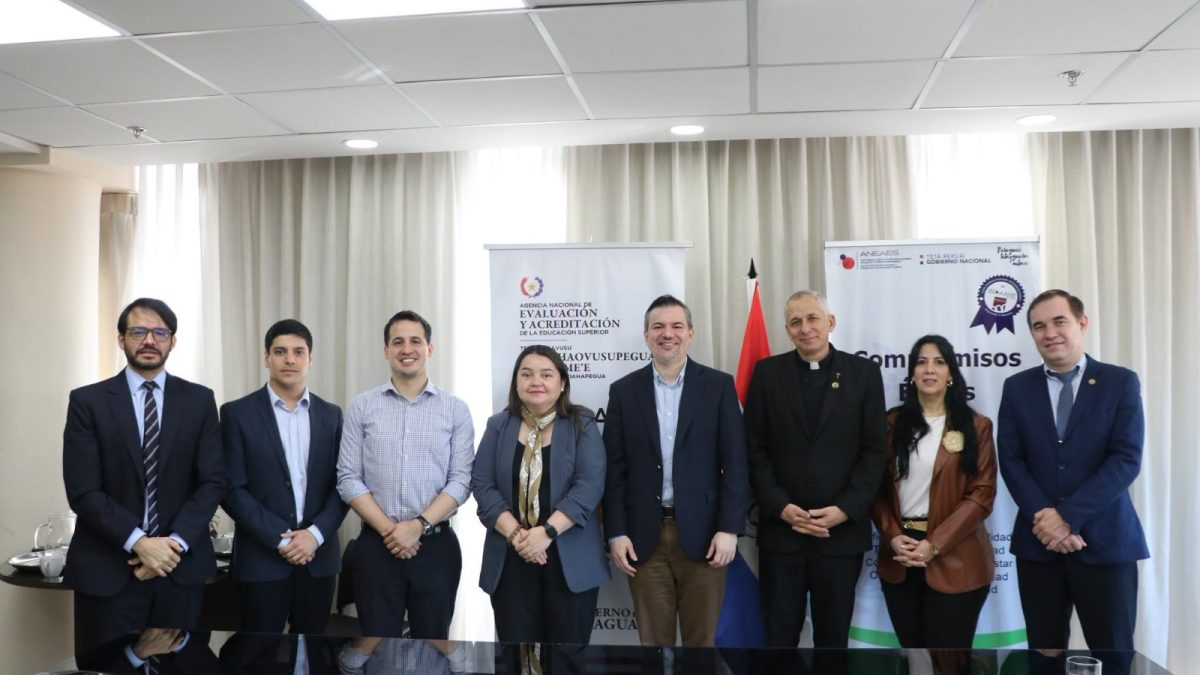La UC y la ANEAES fortalecen la articulación institucional para la calidad de la educación superior